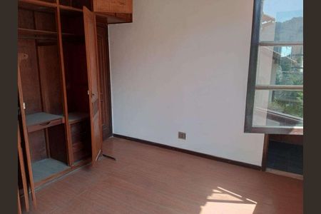 Casa à venda com 285m², 4 quartos e 2 vagas