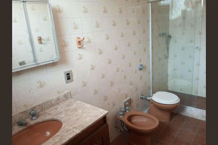 Casa à venda com 285m², 4 quartos e 2 vagas