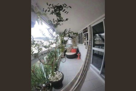 Apartamento à venda com 76m², 2 quartos e 1 vaga