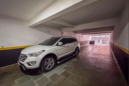 Apartamento à venda com 100m², 3 quartos e 2 vagas Apartamento à venda com 100m², 3 quartos e 2 vagasGaragem