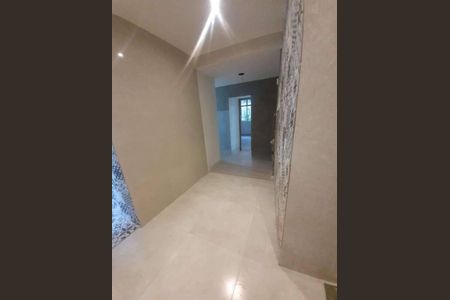 Apartamento à venda com 80m², 3 quartos e sem vaga