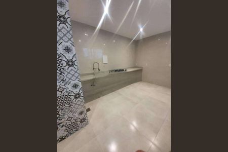 Apartamento à venda com 80m², 3 quartos e sem vaga