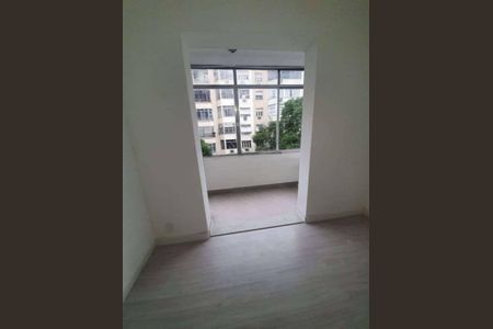 Apartamento à venda com 80m², 3 quartos e sem vaga