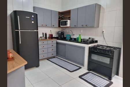 Apartamento à venda com 138m², 3 quartos e sem vaga