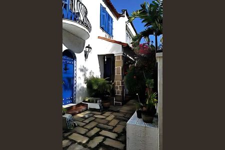Casa à venda com 177m², 5 quartos e 2 vagas