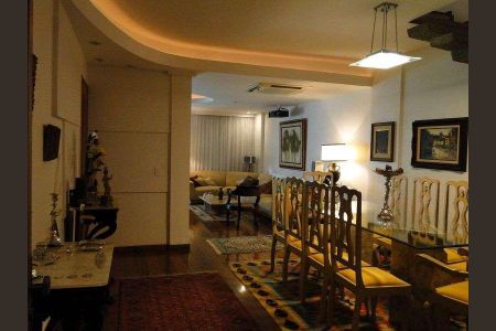 Apartamento à venda com 3 quartos, 270m² em Copacabana, Rio de Janeiro