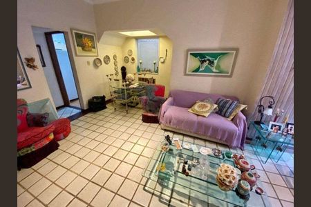 Casa à venda com 3 quartos, 109m² em Humaitá, Rio de Janeiro