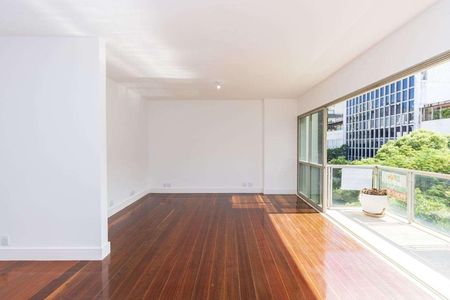 Apartamento à venda com 150m², 3 quartos e 2 vagas