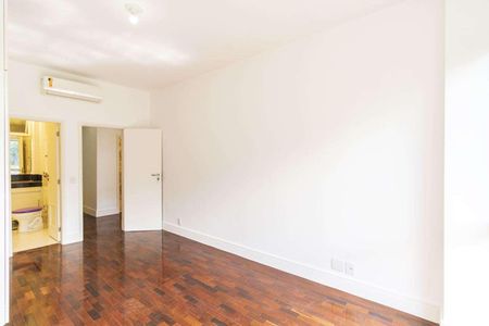 Apartamento à venda com 150m², 3 quartos e 2 vagas