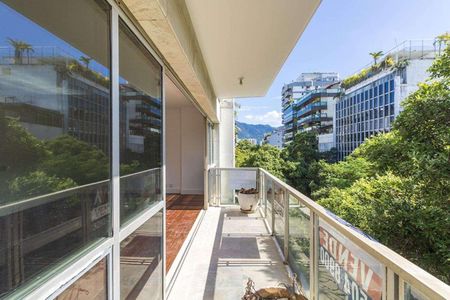 Apartamento à venda com 150m², 3 quartos e 2 vagas