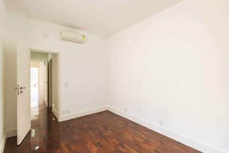 Apartamento à venda com 150m², 3 quartos e 2 vagas