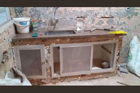 Apartamento à venda com 75m², 2 quartos e 1 vaga