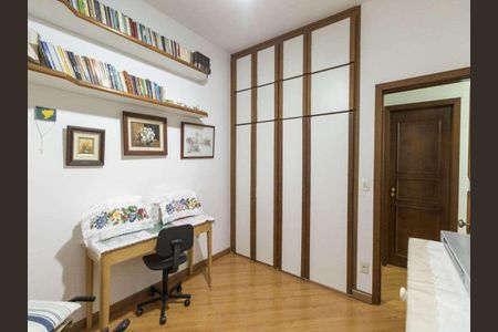 Apartamento à venda com 94m², 3 quartos e 1 vaga