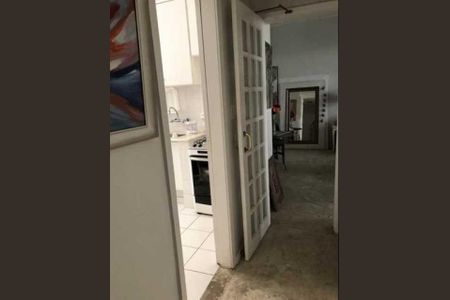 Apartamento à venda com 105m², 2 quartos e 1 vaga