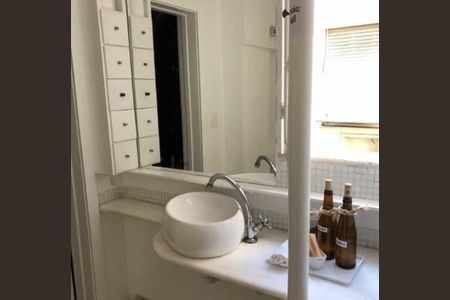 Apartamento à venda com 105m², 2 quartos e 1 vaga