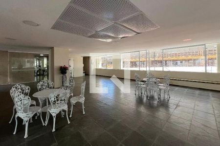 Apartamento para alugar com 90m², 2 quartos e 1 vagaÁrea comum - Salão de festas