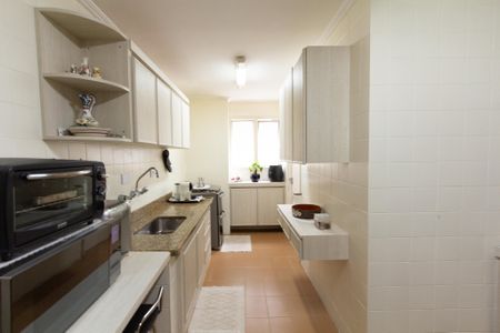 Apartamento para alugar com 90m², 2 quartos e 1 vagaCozinha