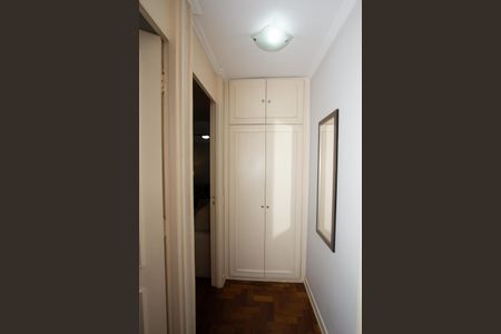 Apartamento para alugar com 90m², 2 quartos e 1 vagaCorredor