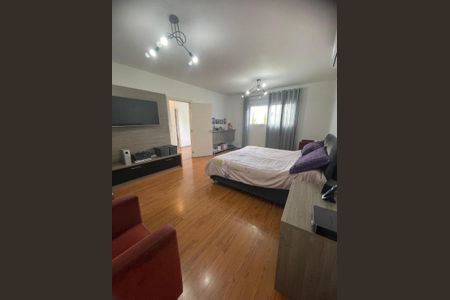 Casa de condomínio à venda com 542m², 5 quartos e 4 vagas Casa de condomínio à venda com 542m², 5 quartos e 4 vagasFoto 12