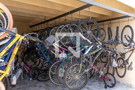 Apartamento para alugar com 73m², 3 quartos e 1 vaga Apartamento para alugar com 73m², 3 quartos e 1 vagaB icicletário