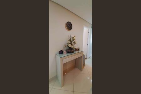 Apartamento para alugar com 73m², 3 quartos e 1 vaga