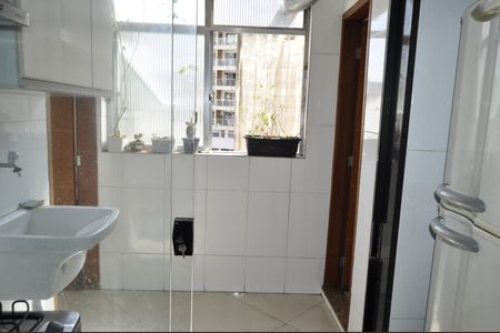 Apartamento à venda com 85m², 2 quartos e 1 vagaÁrea de Serviço