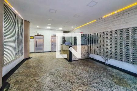 Apartamento à venda com 50m², 2 quartos e sem vaga Apartamento à venda com 50m², 2 quartos e sem vagaHall de entrada