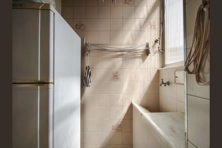 Apartamento à venda com 44m², 1 quarto e 1 vaga Apartamento à venda com 44m², 1 quarto e 1 vagaÁrea de Serviço