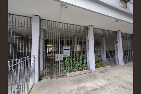 Apartamento à venda com 44m², 1 quarto e 1 vaga Apartamento à venda com 44m², 1 quarto e 1 vagaFachada e portaria