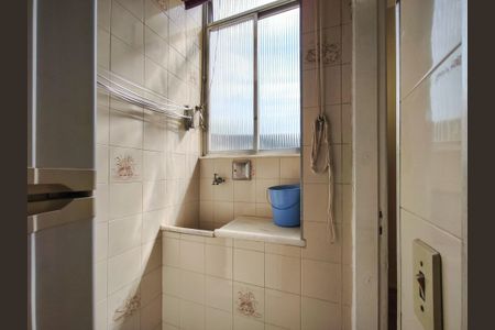 Apartamento à venda com 44m², 1 quarto e 1 vaga Apartamento à venda com 44m², 1 quarto e 1 vagaÁrea de Serviço