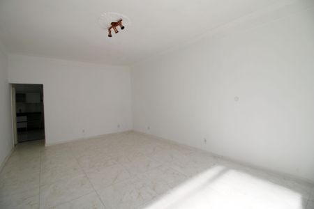 Sala de casa para alugar com 3 quartos, 300m² em Vila da Penha, Rio de Janeiro