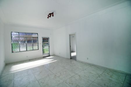 Sala de casa para alugar com 3 quartos, 300m² em Vila da Penha, Rio de Janeiro