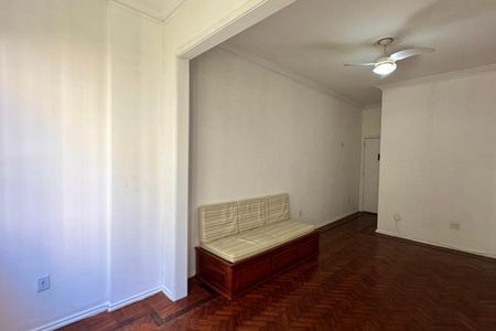 Apartamento à venda com 56m², 1 quarto e sem vaga Apartamento à venda com 56m², 1 quarto e sem vagaSala