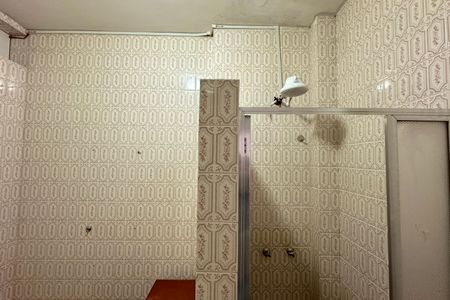 Apartamento à venda com 56m², 1 quarto e sem vaga Apartamento à venda com 56m², 1 quarto e sem vagaBanheiro Social