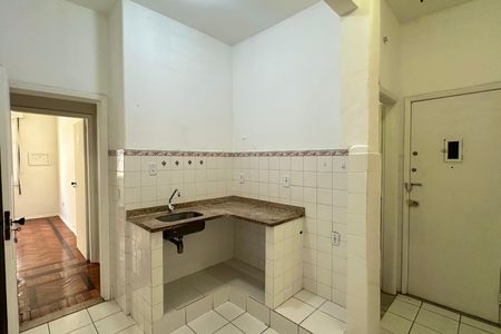 Apartamento à venda com 56m², 1 quarto e sem vaga Apartamento à venda com 56m², 1 quarto e sem vagaCozinha