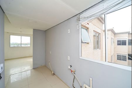 Apartamento para alugar com 42m², 2 quartos e sem vaga Apartamento para alugar com 42m², 2 quartos e sem vagaCozinha e Área de Serviço