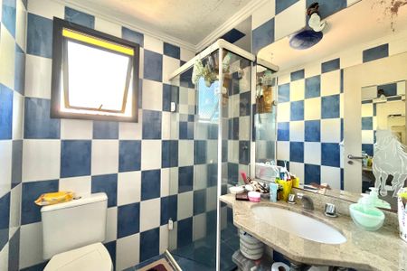 Apartamento à venda com 99m², 3 quartos e 2 vagas Apartamento à venda com 99m², 3 quartos e 2 vagasBanheiro da Suíte