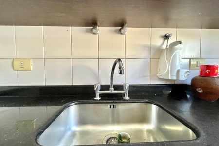 Apartamento à venda com 99m², 3 quartos e 2 vagas Apartamento à venda com 99m², 3 quartos e 2 vagasCozinha