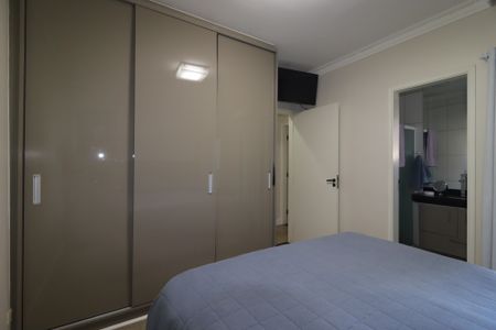 Apartamento à venda com 122m², 2 quartos e 2 vagasSuíte