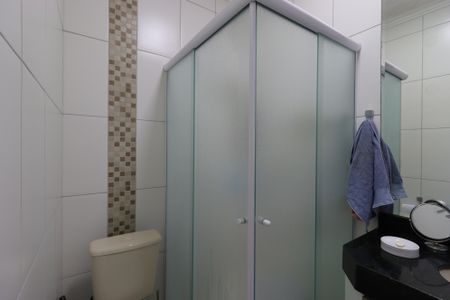 Apartamento à venda com 122m², 2 quartos e 2 vagasBanheiro da Suíte