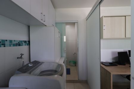 Apartamento à venda com 122m², 2 quartos e 2 vagasÁrea de Serviço