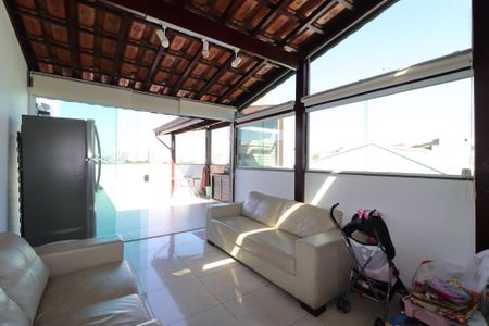 Apartamento à venda com 122m², 2 quartos e 2 vagasÁrea Social