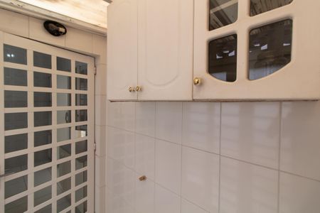 Casa à venda com 160m², 3 quartos e 2 vagas Casa à venda com 160m², 3 quartos e 2 vagasÁrea de Serviço