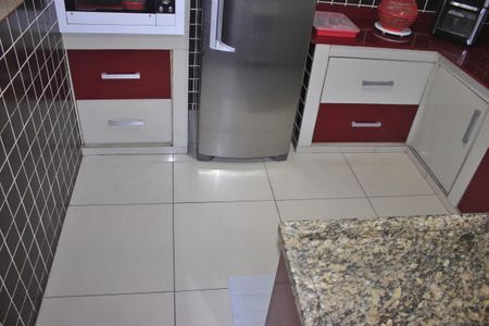 Casa à venda com 238m², 3 quartos e 3 vagasCozinha