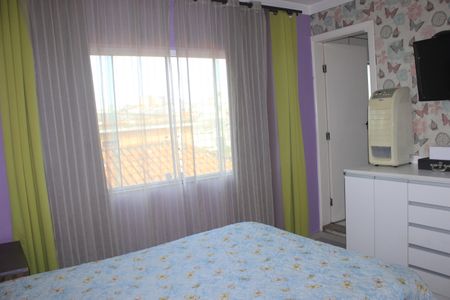 Casa à venda com 238m², 3 quartos e 3 vagasSuíte 1