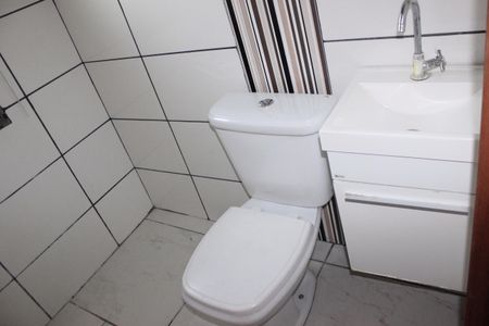 Casa à venda com 238m², 3 quartos e 3 vagasBanheiro de Serviço