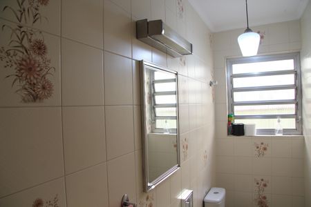 Casa à venda com 380m², 3 quartos e 2 vagasLavabo