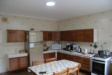 Casa à venda com 380m², 3 quartos e 2 vagasCozinha