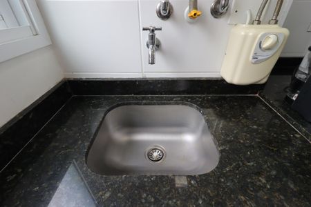 Apartamento à venda com 84m², 3 quartos e 1 vagaÁrea de Serviço - Tanque