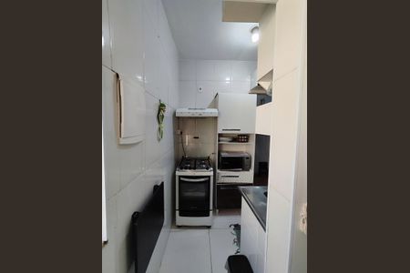 Apartamento à venda com 49m², 2 quartos e 1 vagaCozinha